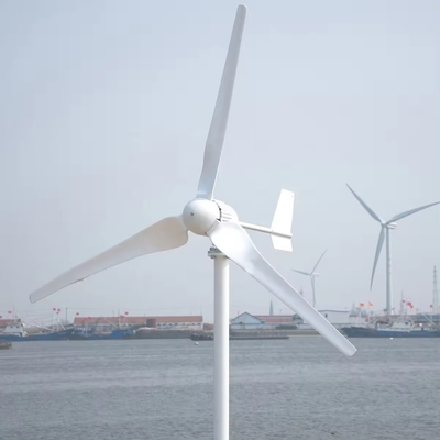 Windturbines geavanceerde hybride wind- en zonne-energiesystemen voor elektriciteitsopwekking thuis