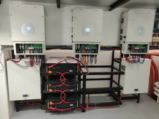 2024 Zonne-energiesysteem 5kw 6kw 8kw 10kw met MPPT-controller en 50hz-uitgangsfrequentie