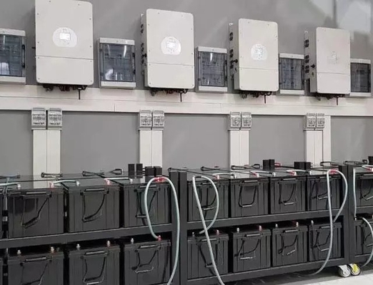 5 kW 10 kW zonne-energiesysteem Voor 220v/380v uitgangsspanning 24 uur Werktijd
